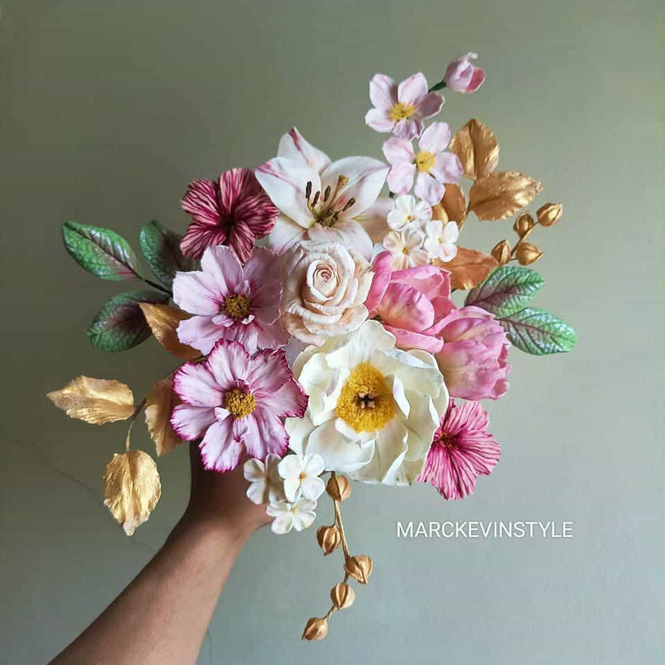 Realistic Sugar Flowers for Wedding Cakes – Beginner’s Class ( July 5 )